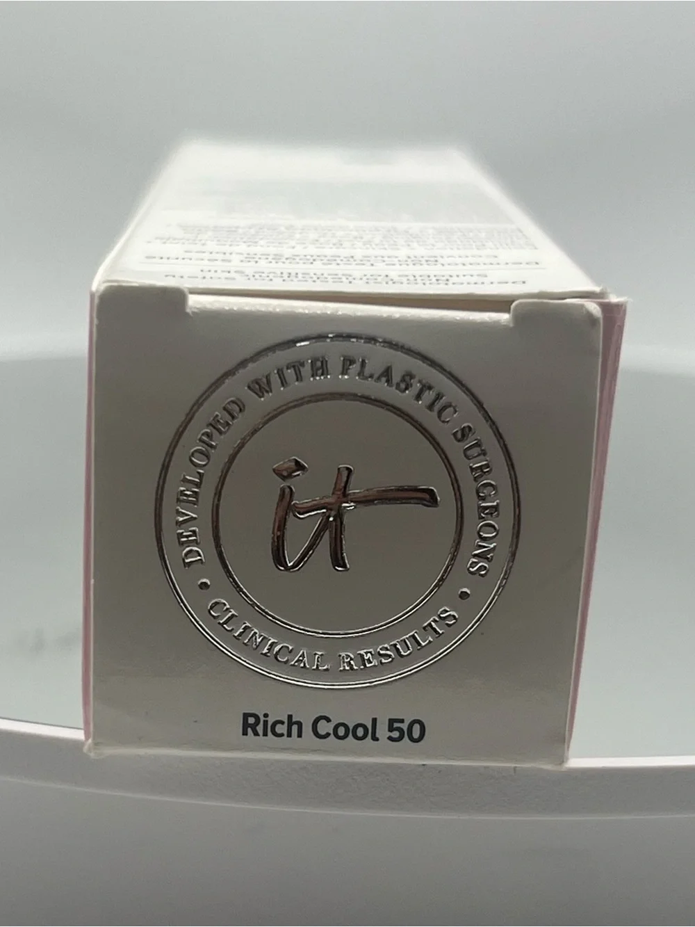 it cosmetics Your Skin But Better Foundation + Skincare — Waterlight (Cream/Tan)